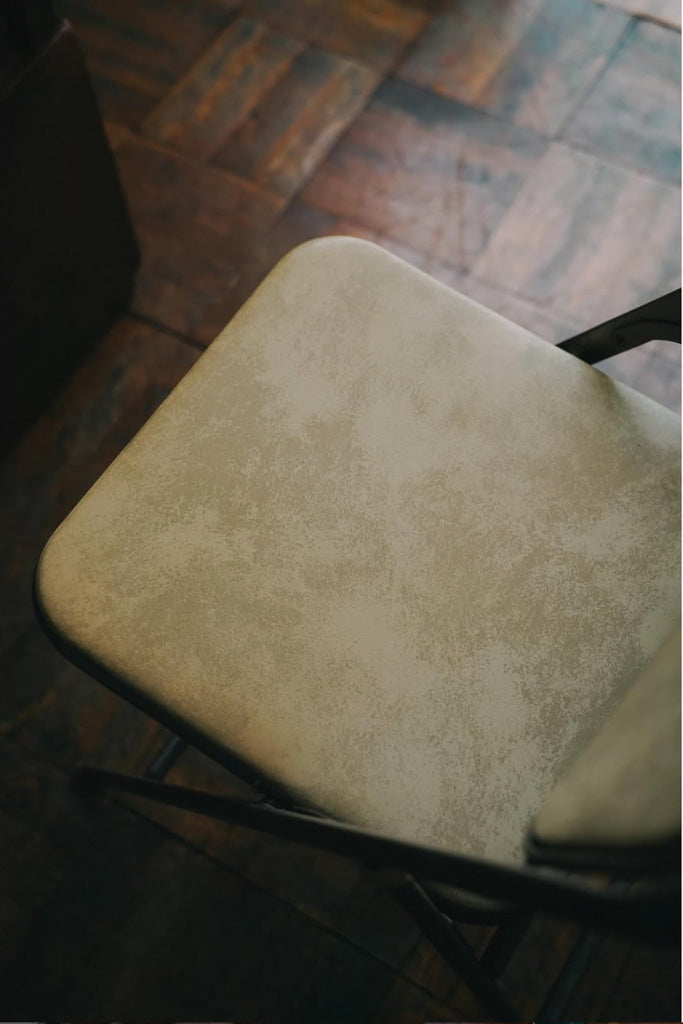 Samsonite 折りたたみ椅子(背もたれ小さい方)