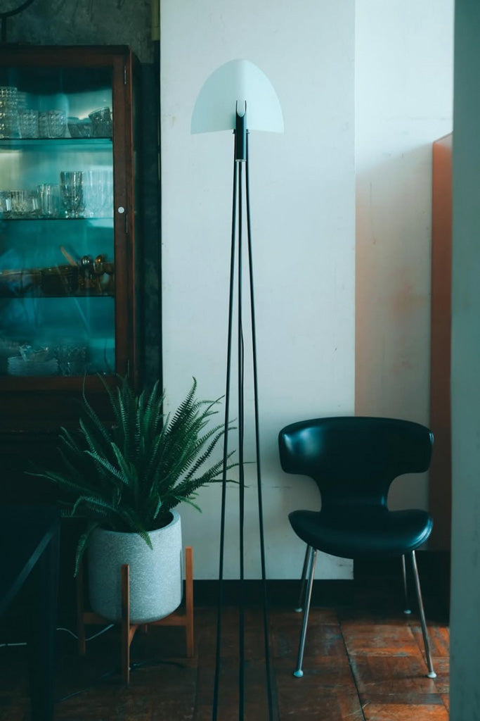 Lumenフロアランプ