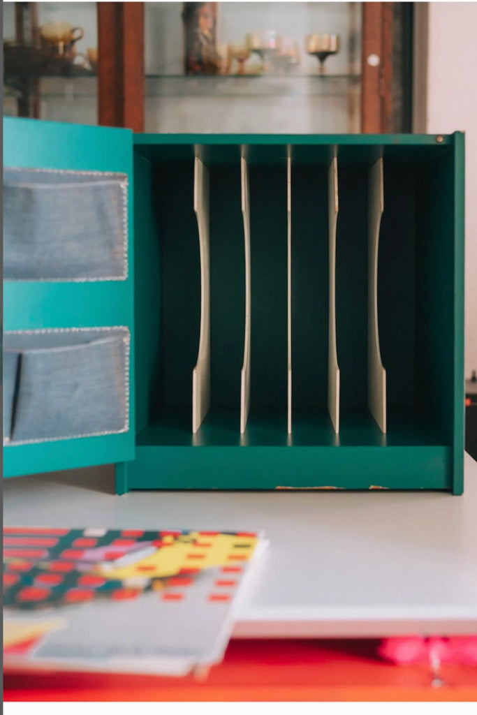 レコードボックス