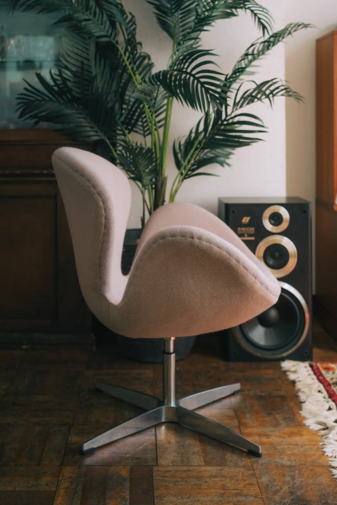 スワンチェア リプロダクト グレージュ