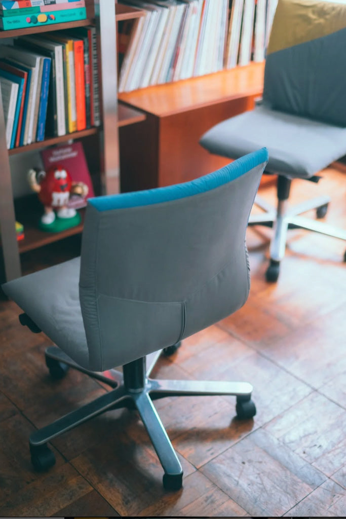 Fritz Hansen independenceチェア(イエロー)