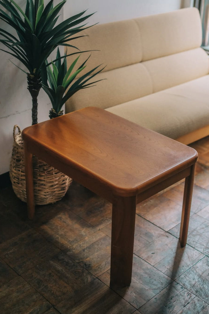 NORDIC FURNITURE社製サイドテーブル