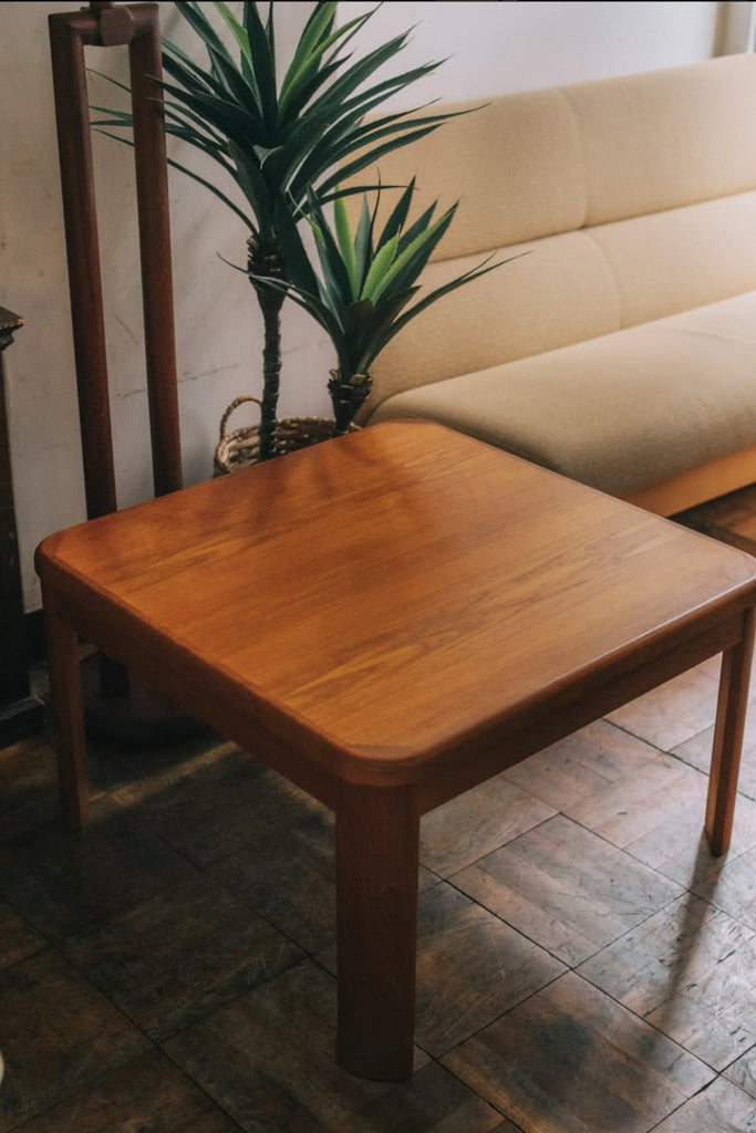 NORDIC FURNITURE社製ローテーブル