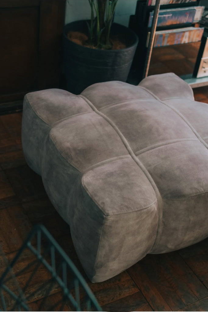 BO CONCEPT NAWABARIクッション大