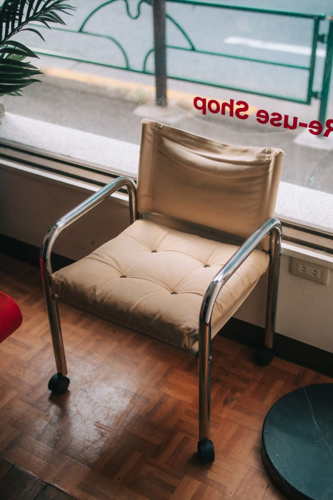 Innovator キャプテンチェア