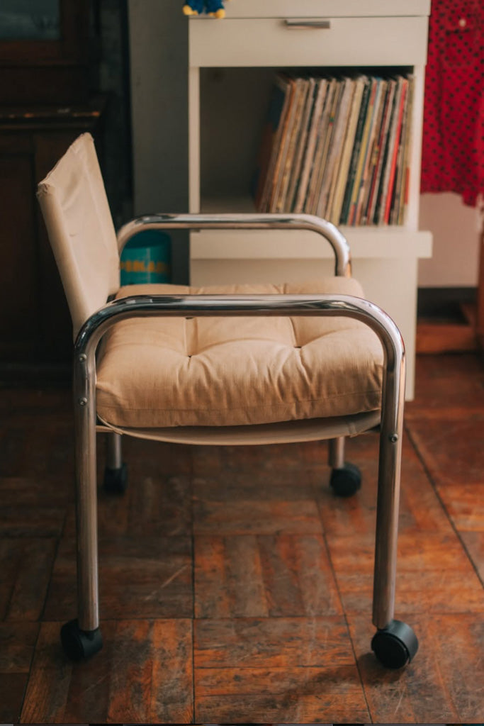 Innovator キャプテンチェア