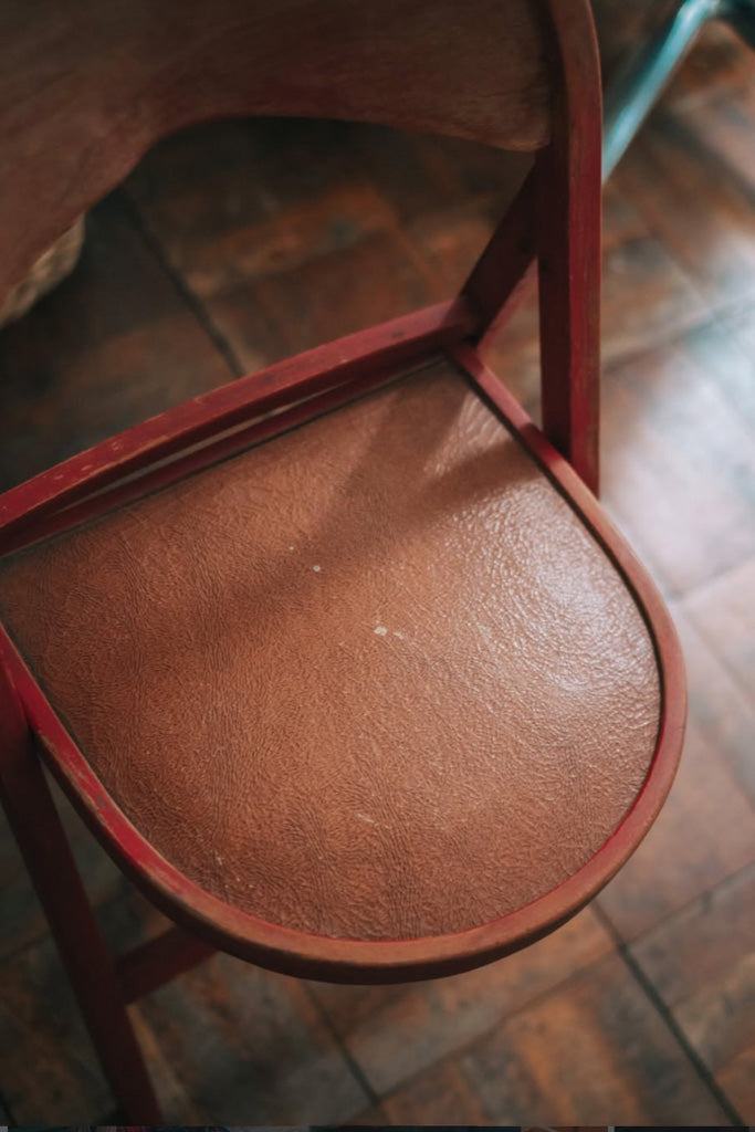 木製折りたたみ椅子