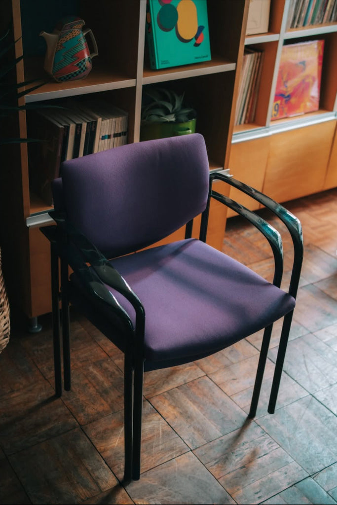 Steelcase スタッキングチェア