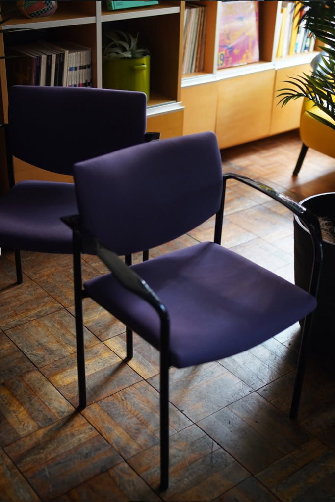 Steelcase スタッキングチェア