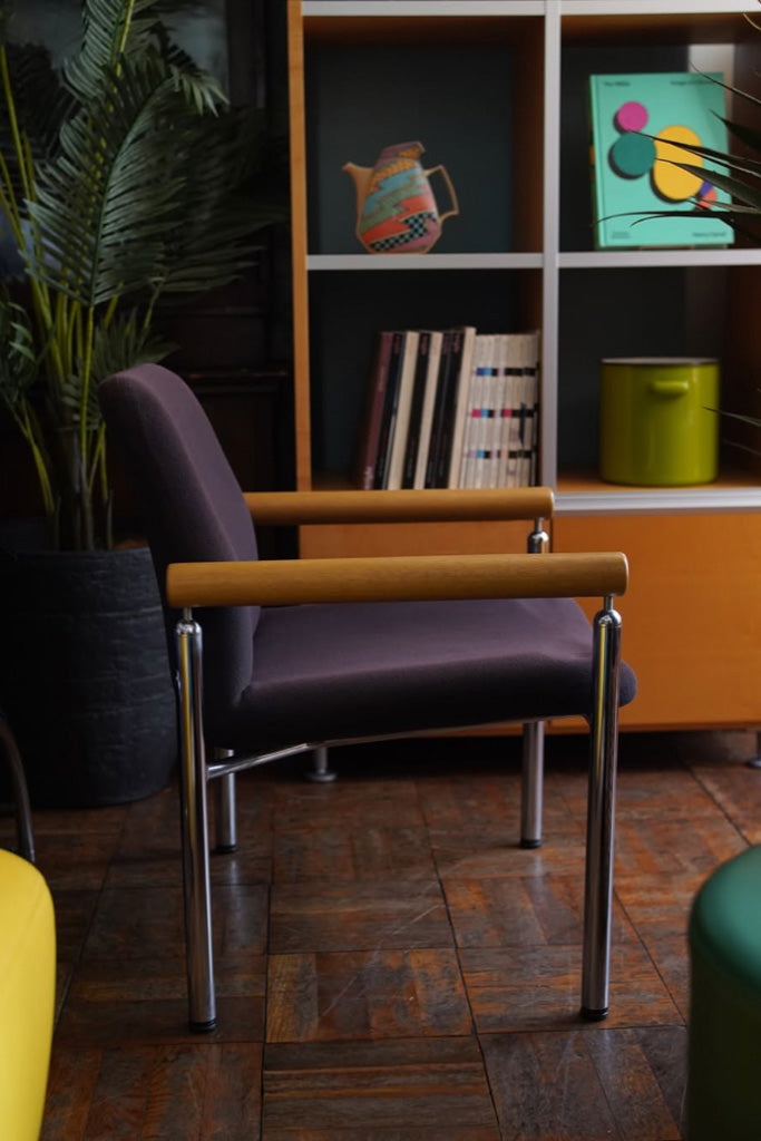 PLUS アームチェア(焼けあり)