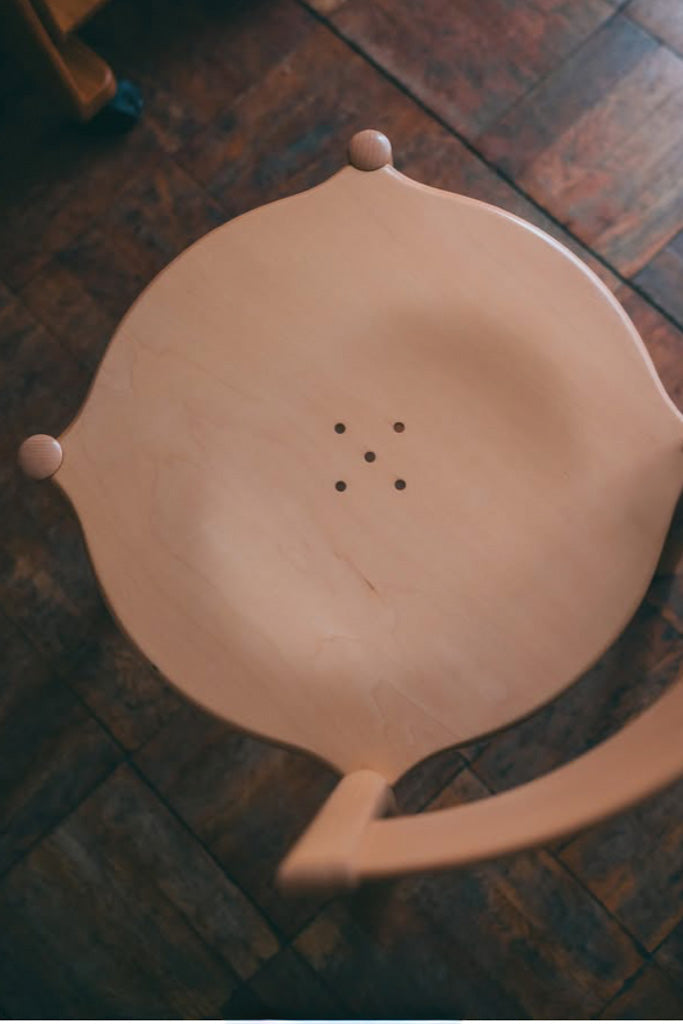 TONON社 スタッキングチェア