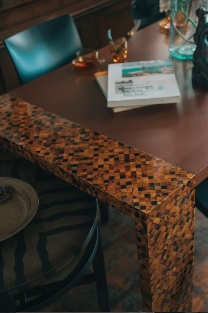 Carlo Pessinaダイニングテーブル