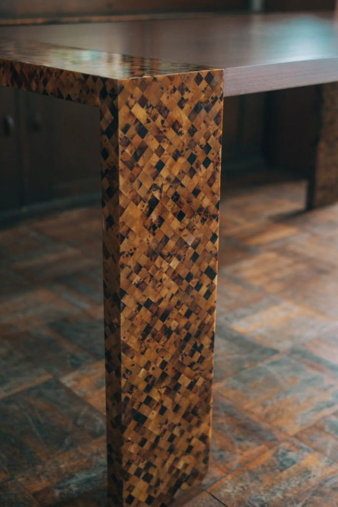 Carlo Pessinaダイニングテーブル