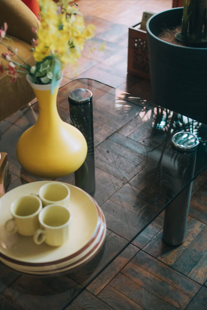 長方形ガラスローテーブル