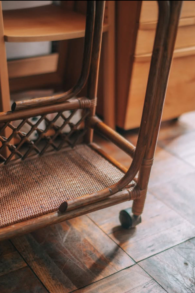 ラタンワイドラック