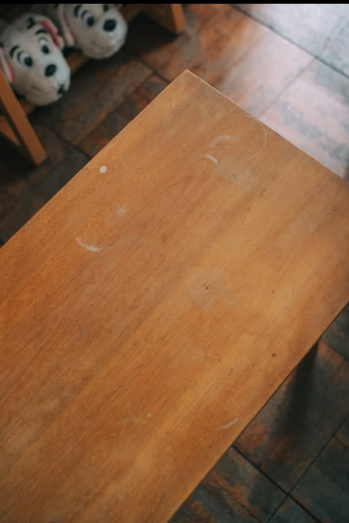 木製サイドテーブル