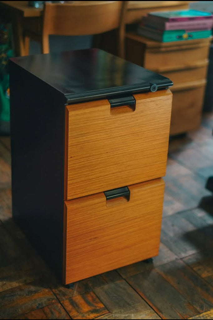 Herman Miller ファイルキャビネット