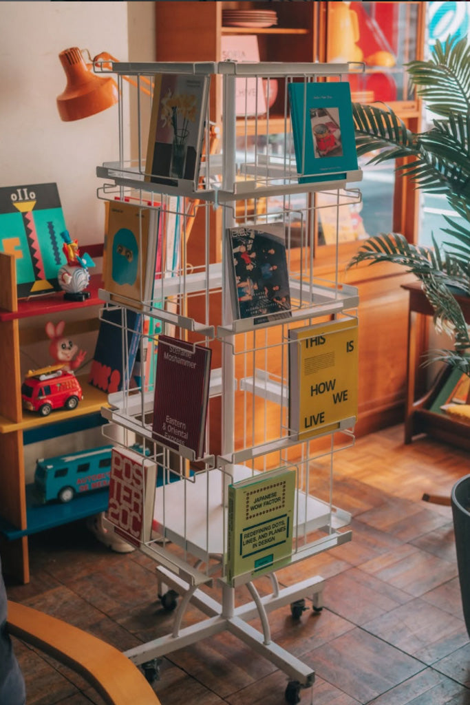 回転ブックディスプレイ