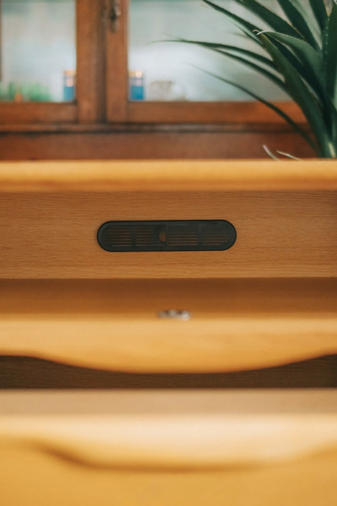 起立木工サイドボード