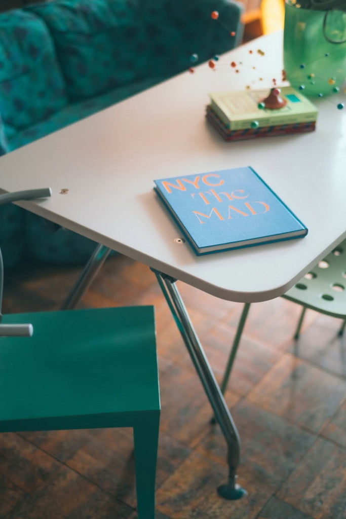 vitra AD-HOCテーブル