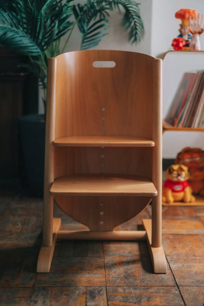 MOIZI キッズチェア