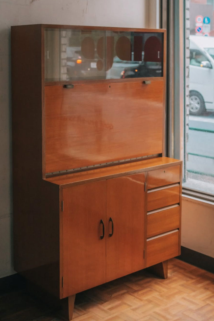 チーク材ライティングビューロー