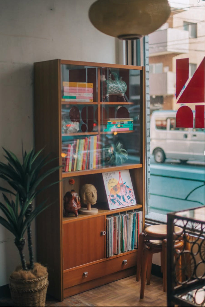 国産木製キャビネット