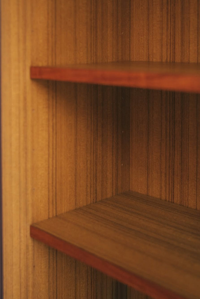 国産木製キャビネット