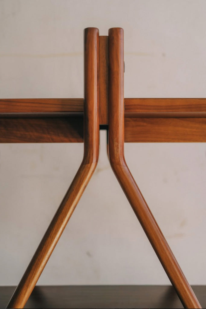 ウォールナットアーチシェルフ