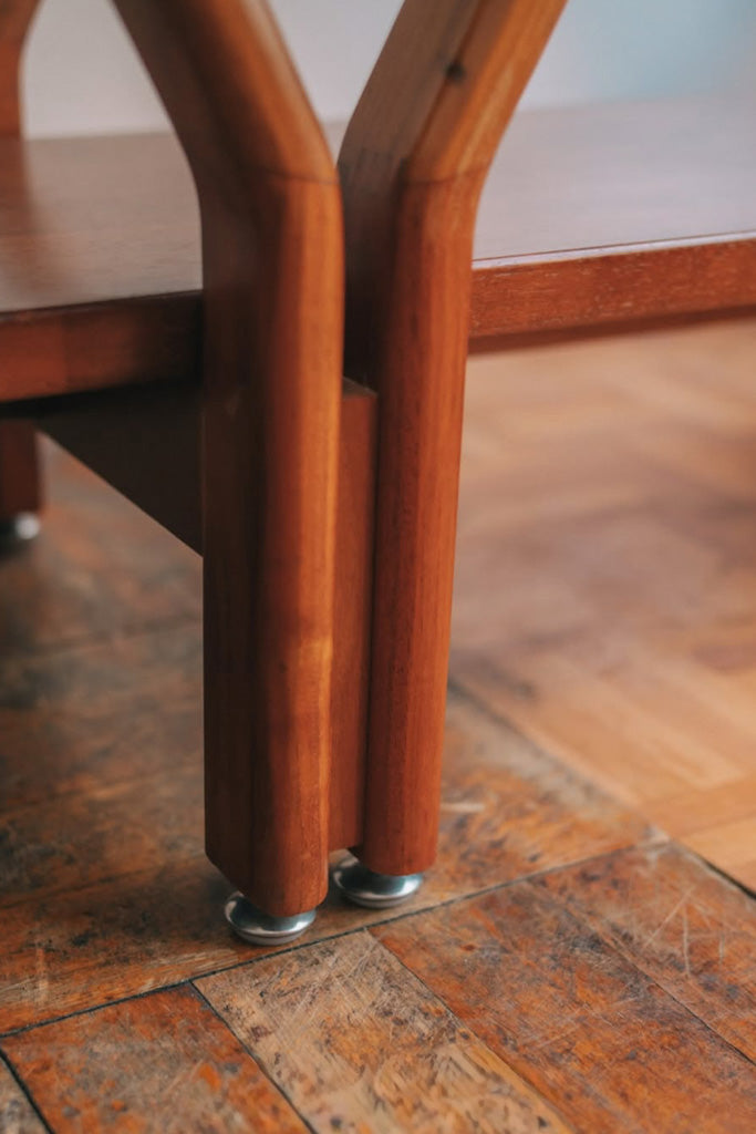 ウォールナットアーチシェルフ