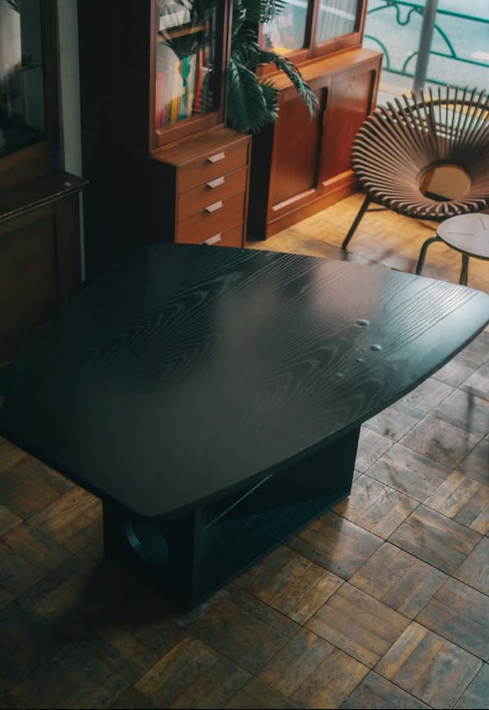 TECTA M21-1 テーブル