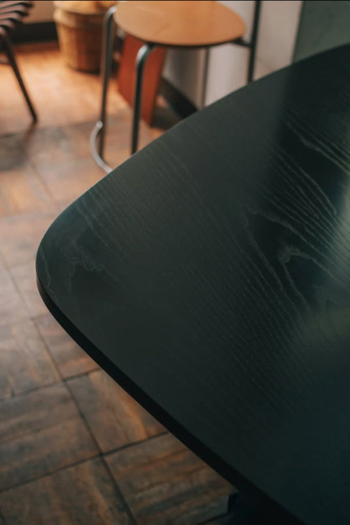 TECTA M21-1 テーブル