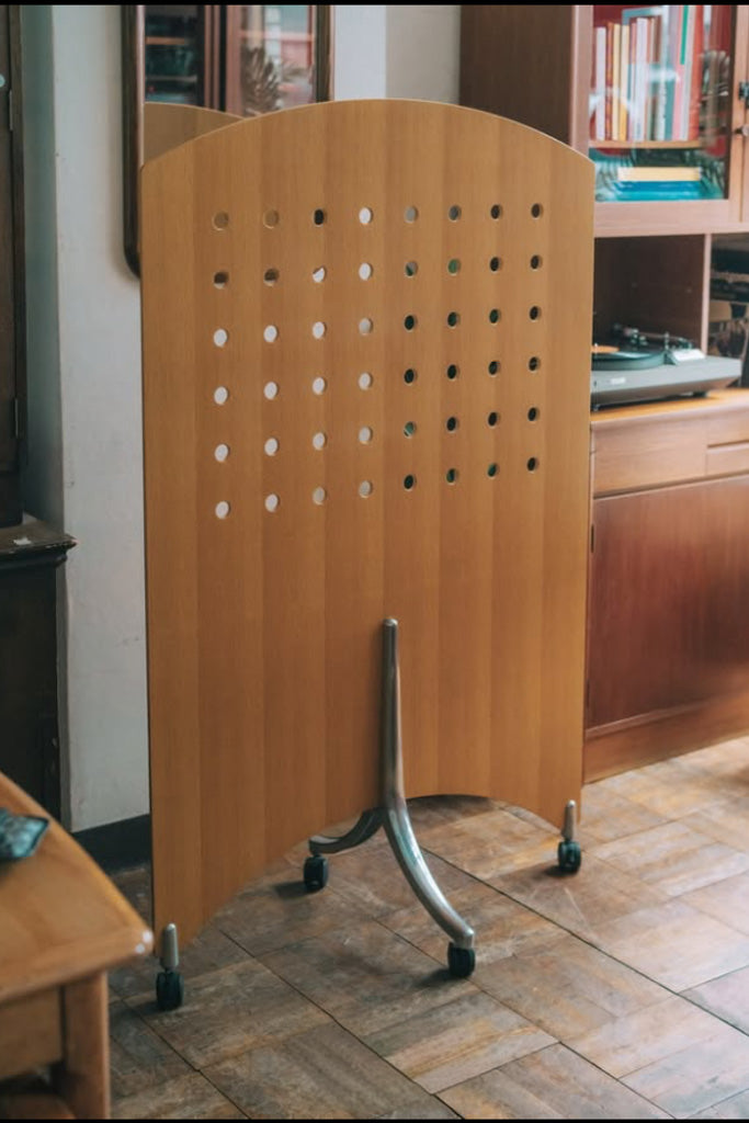 キャスター付きパーテーション