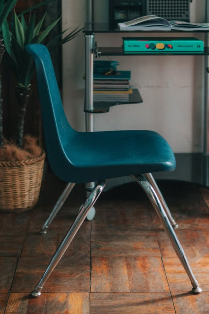 VIRCO スタッキングチェア