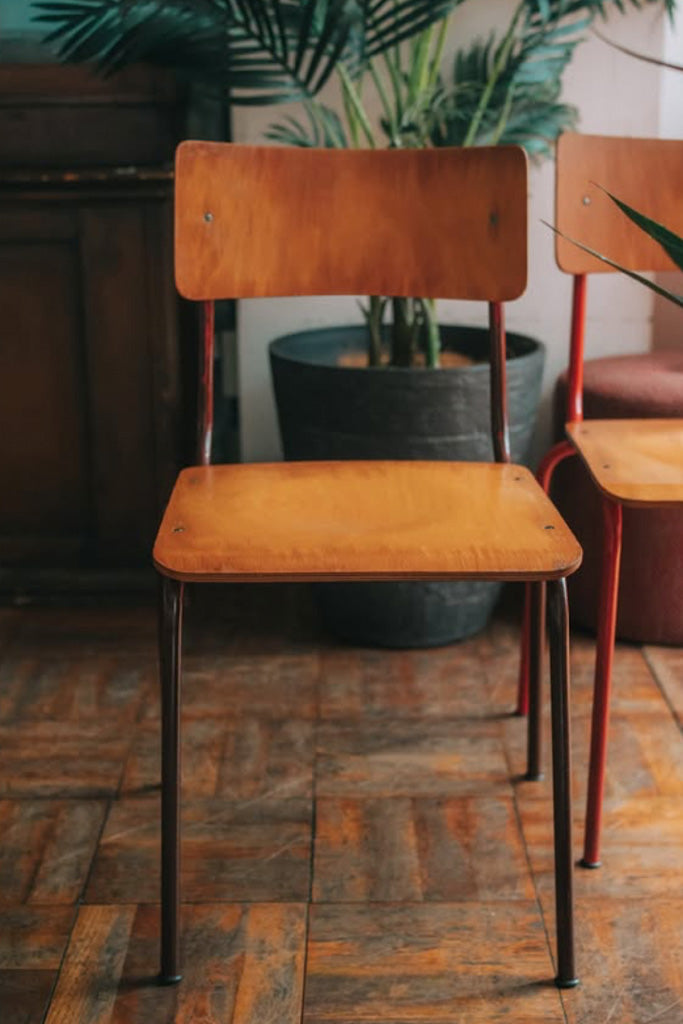 フランス製スクールチェア(赤)