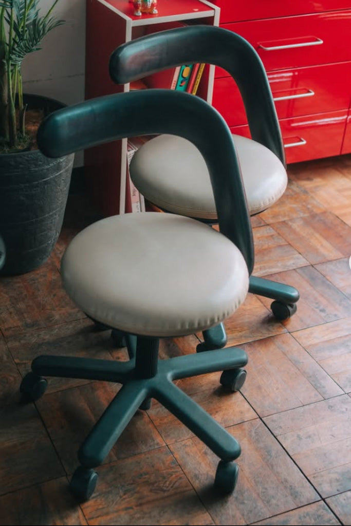 診察用回転チェア