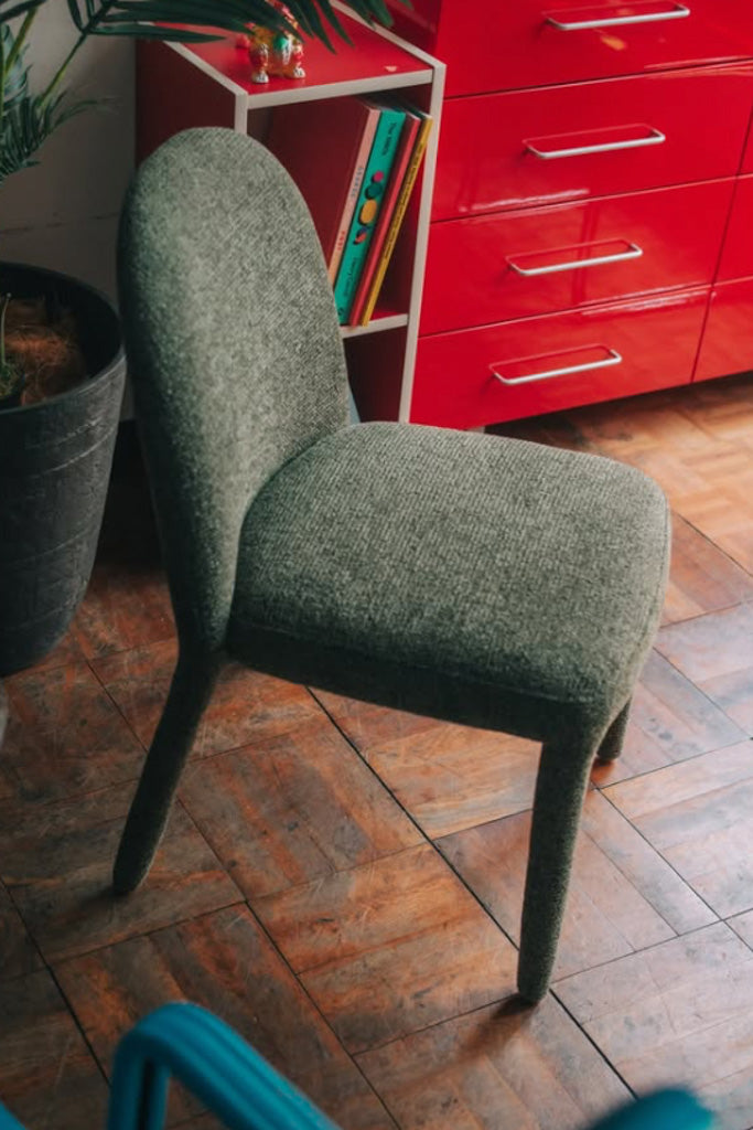 fujieiグリーンのダイニングチェア