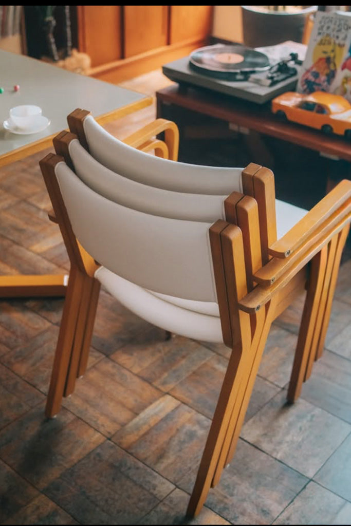 Magnus Olesen アームチェア