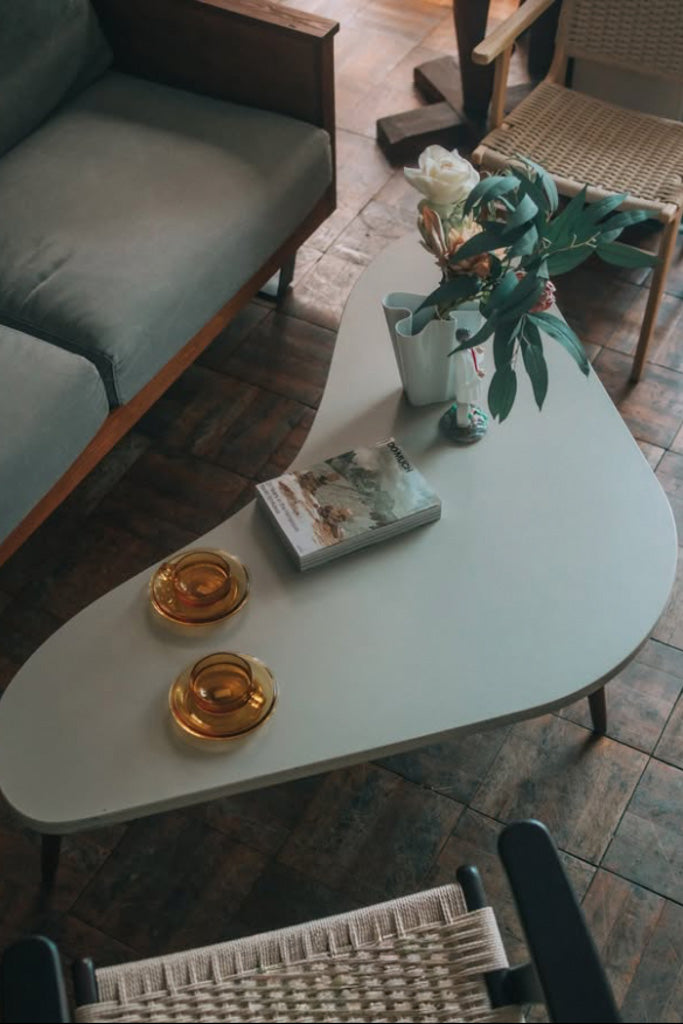 ブーメランローテーブル