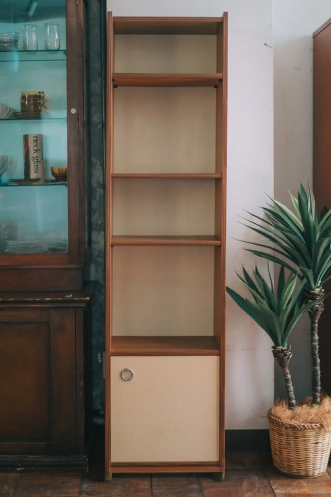 縦長シェルフ