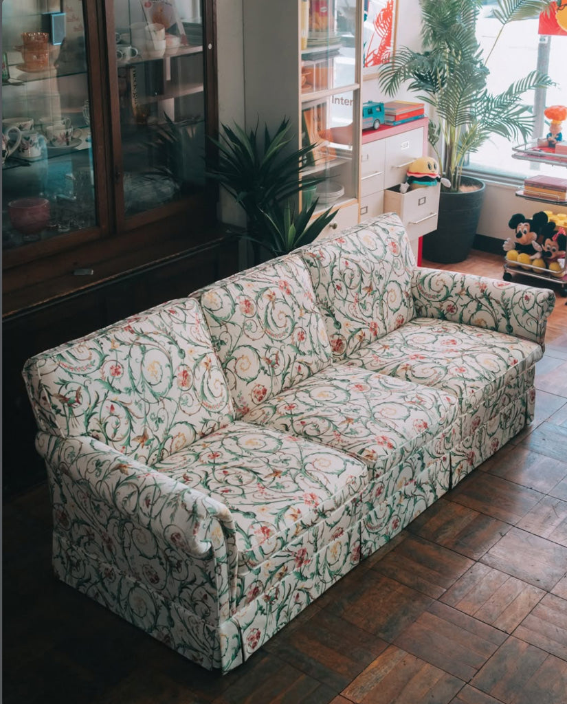 コスガの植物柄3Pソファ