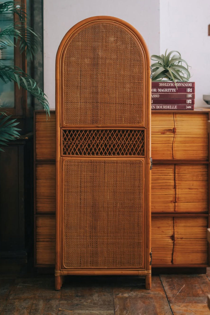 ラタンパーテーション