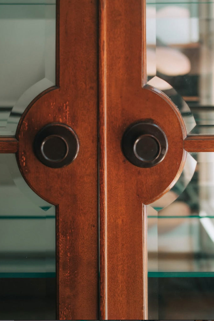 イギリス製マホガニーキャビネット