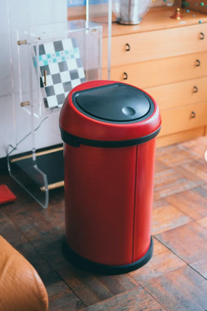 brabantia 赤いダストボックス