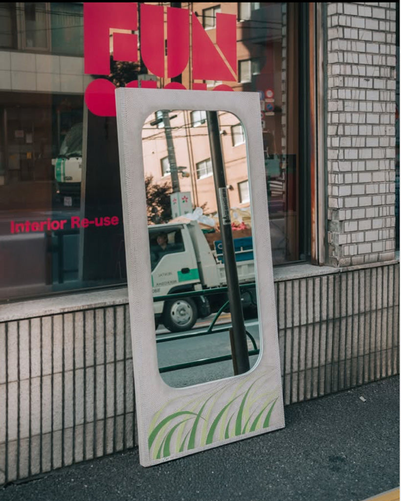 大きな姿見