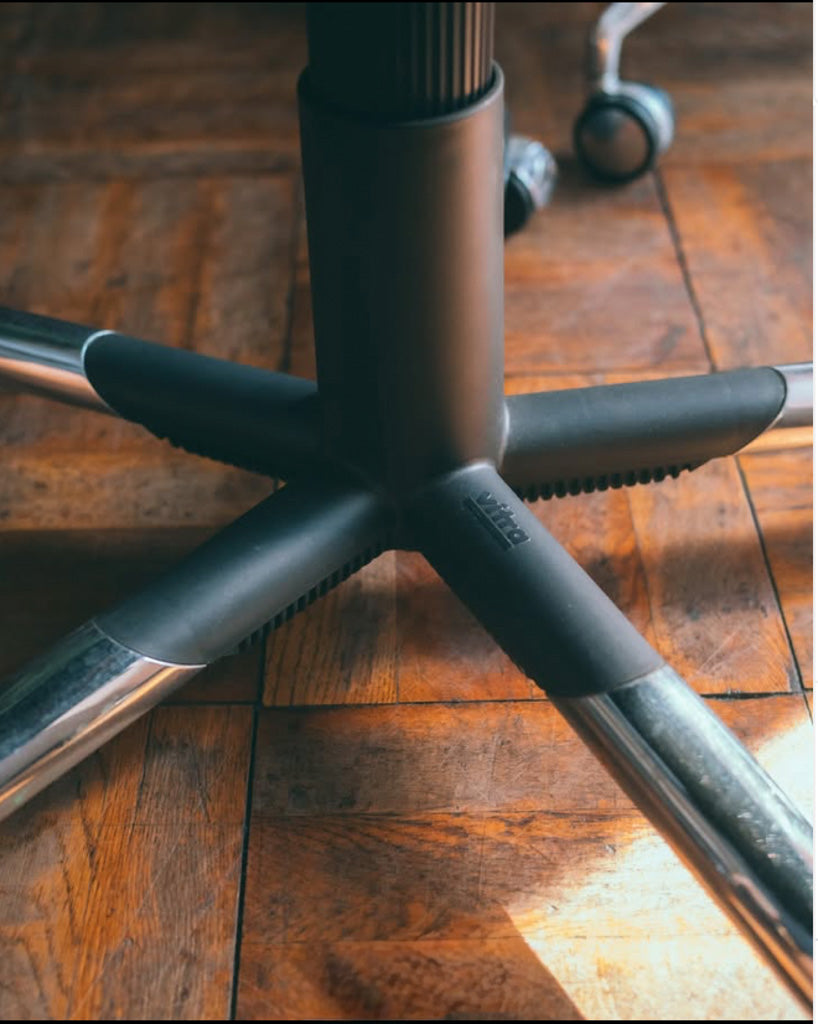 Vitra Figuraデスクチェア