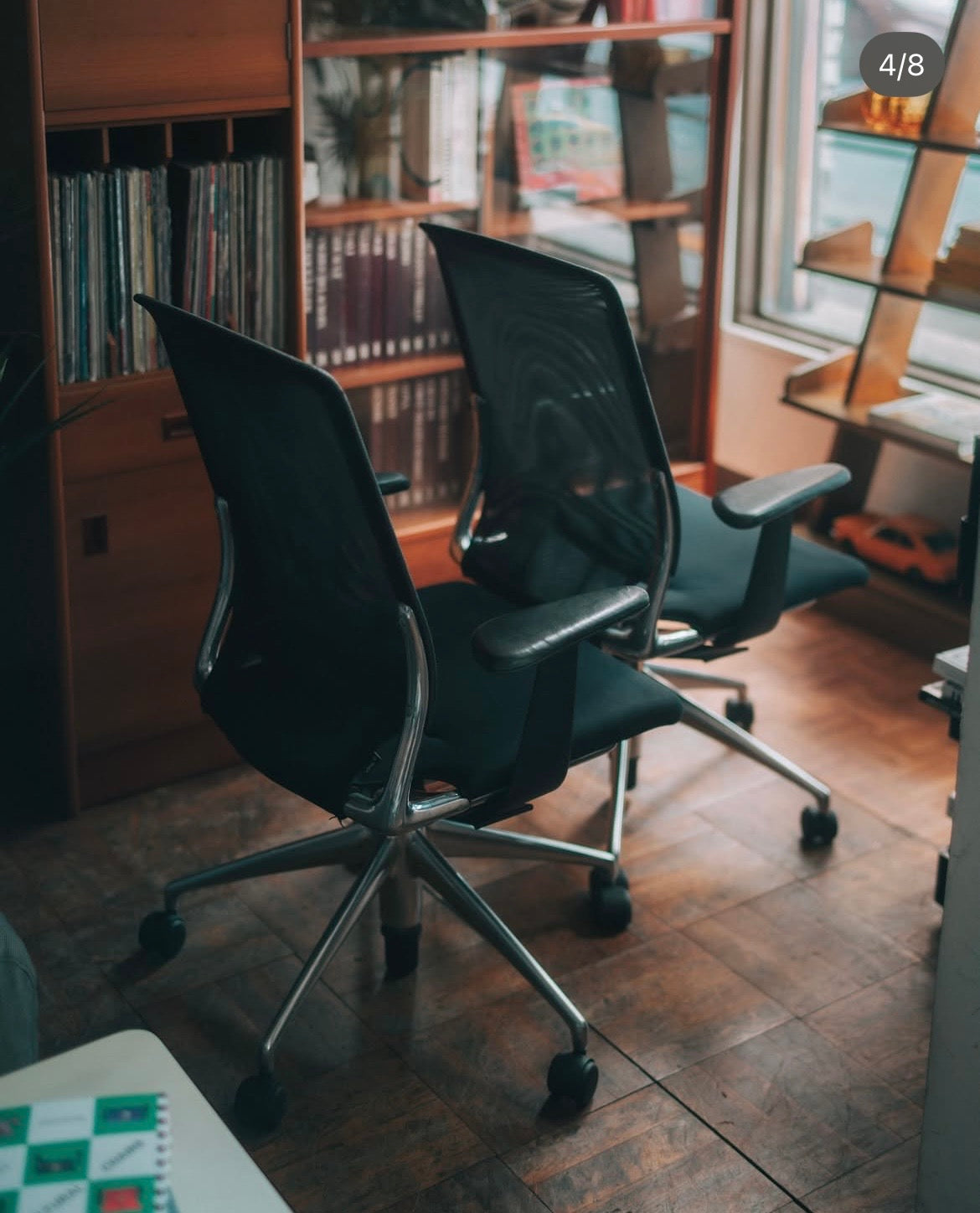 vitra Meda Chair