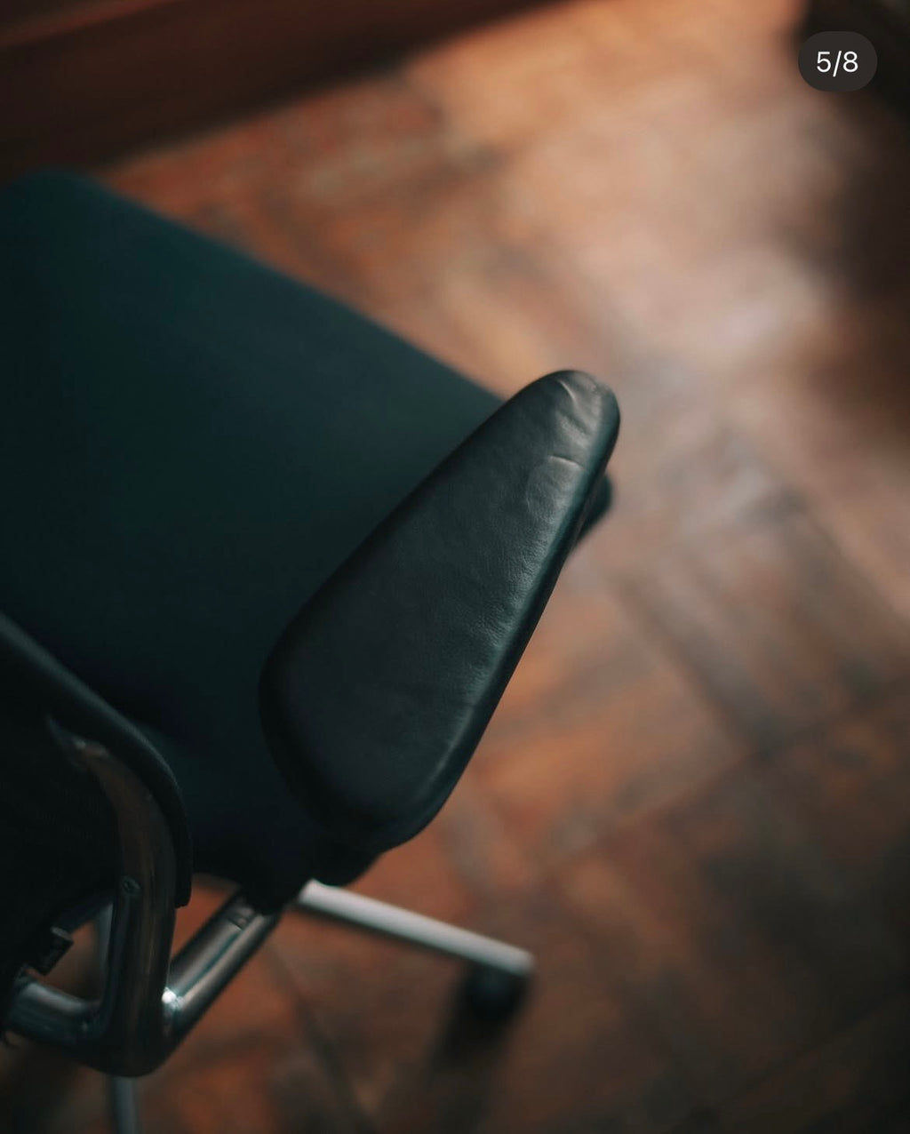 vitra Meda Chair