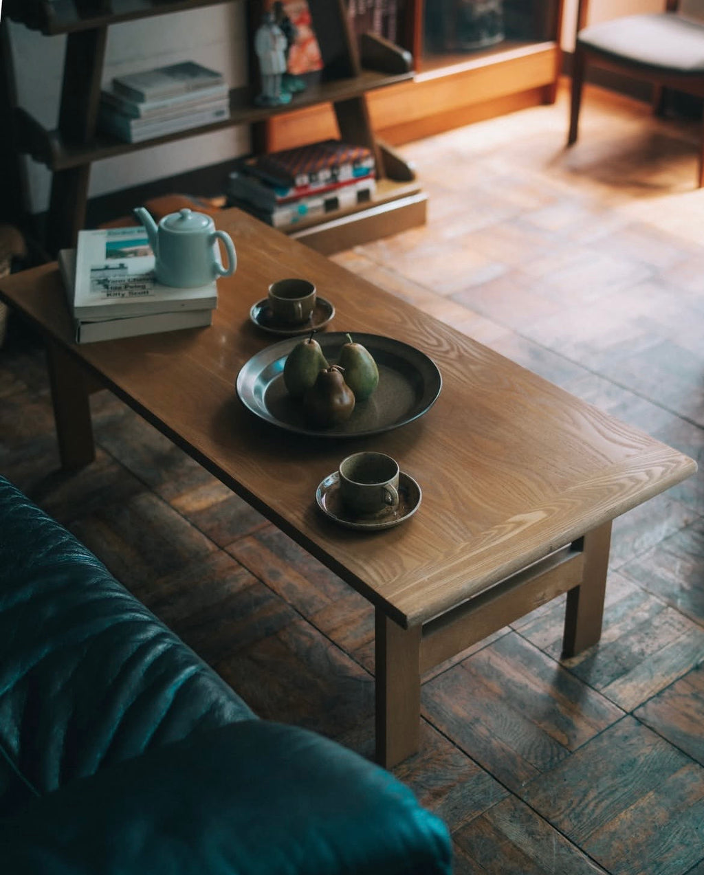 FUJI FURNITUREローテーブル