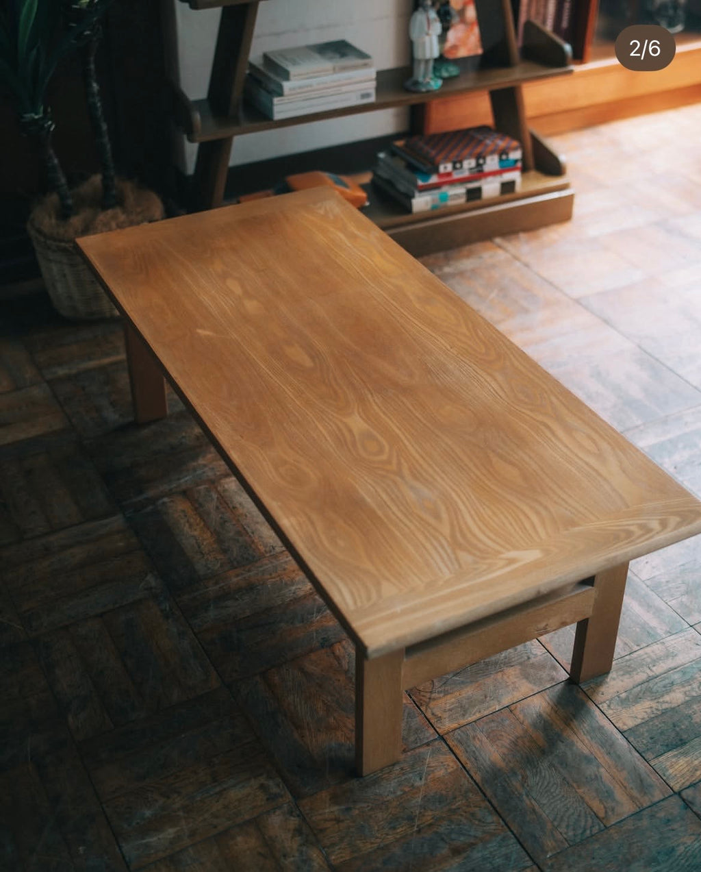 FUJI FURNITUREローテーブル